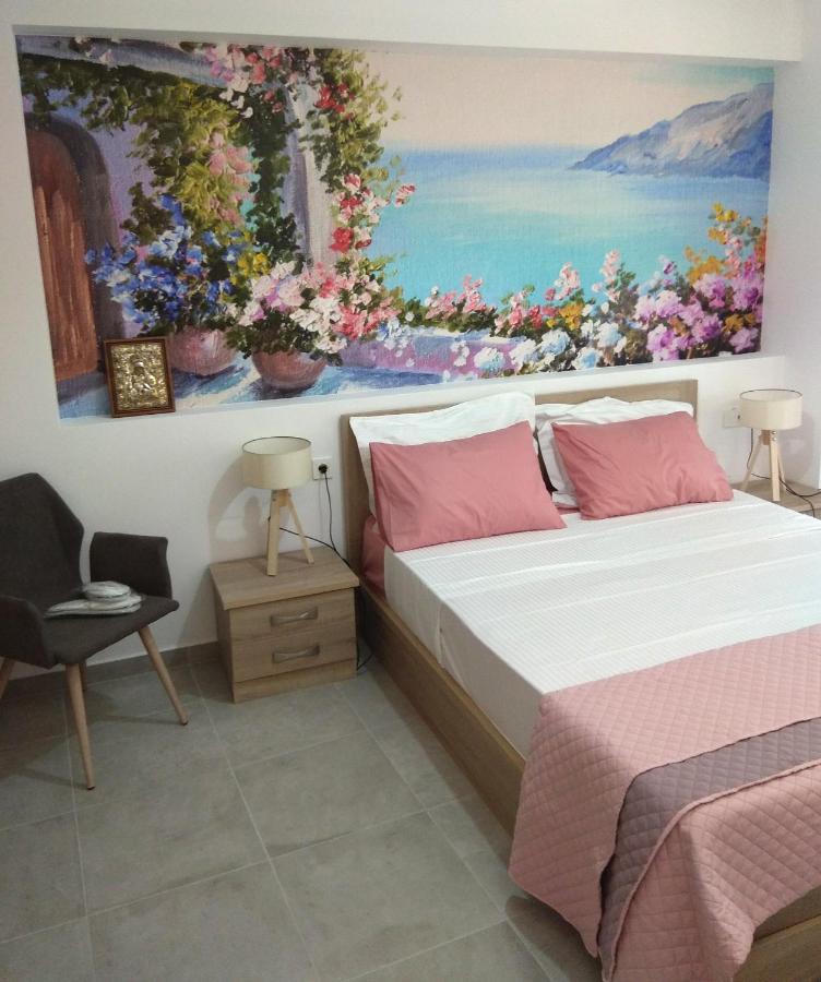 Landscape Luxury Flat Psyrri Square Atenas Exterior foto